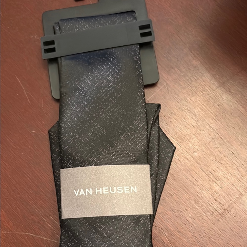Van Heusen Charcoal Textured Tie